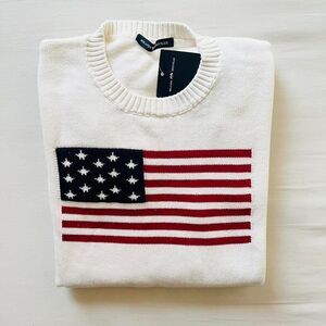 BNWT Brandy Melville/John Galt US American flag Crewneck Sweater ♡ 26 x 20.5